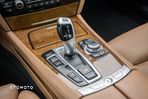 BMW Seria 7 740Li - 9