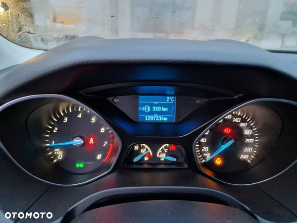 Ford Focus Turnier 1.0 EcoBoost Start-Stopp-System TREND - 13