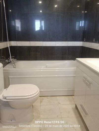 Moradia T4, localizada na zona da Cotovia, em Sesimbra-6