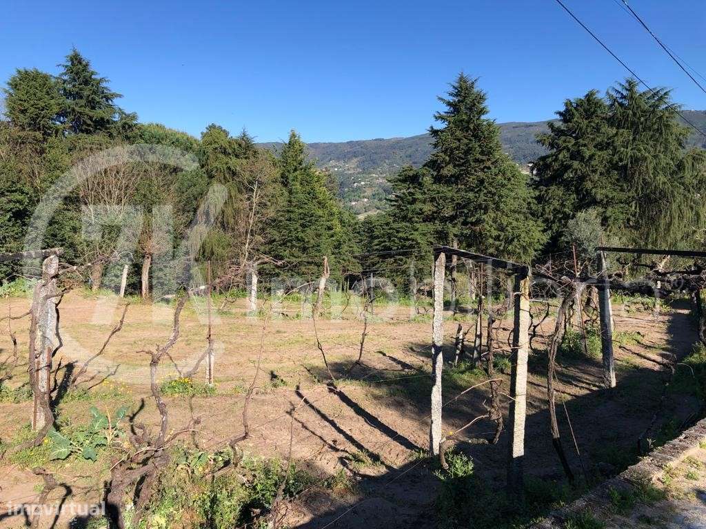 Parcela de terreno para construção-4