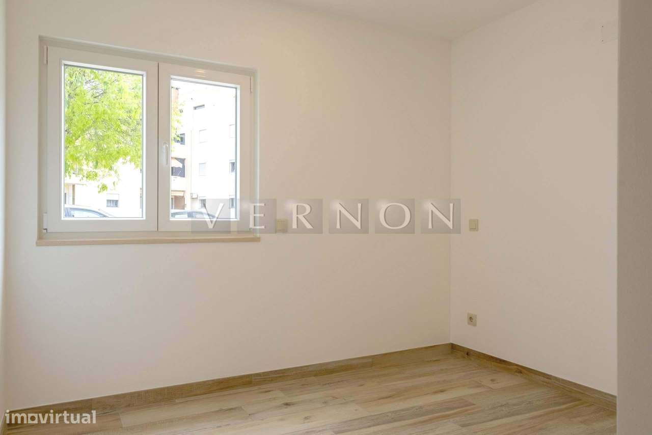 Apartamento T1 no R/Chão renovado no centro da cidade de Silves-7