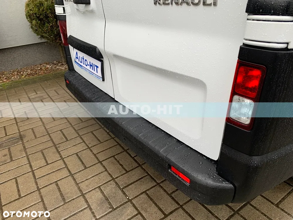 Renault Trafic - 11