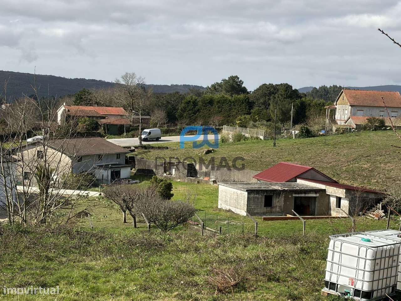 Armazém com 140 m2 inserido em terreno com 1989m2-15