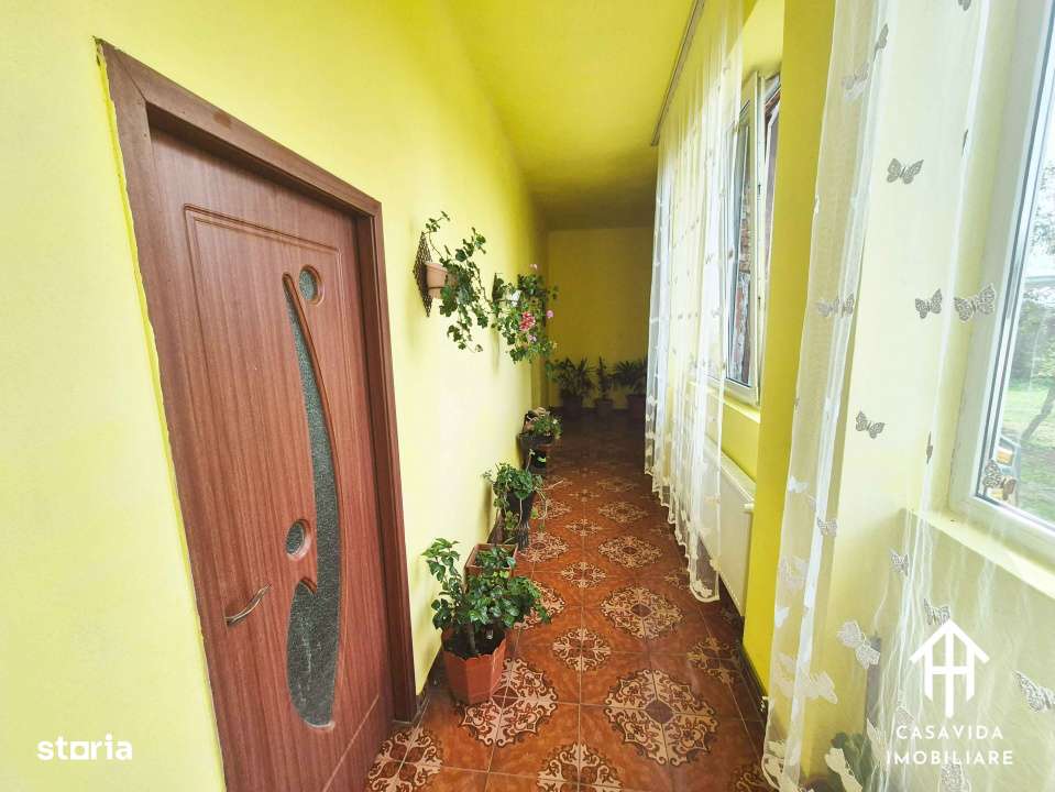Casa de vanzare in Ciresu-7