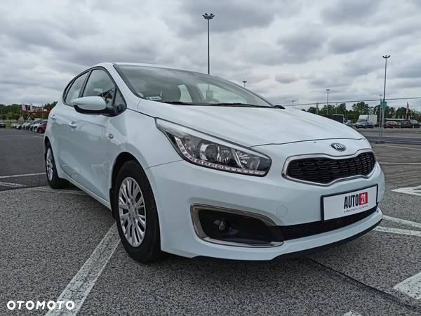 Kia Ceed 1.4 CVVT Attract - 2