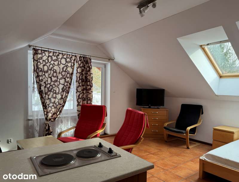 Dom z sześcioma apartamentami-8