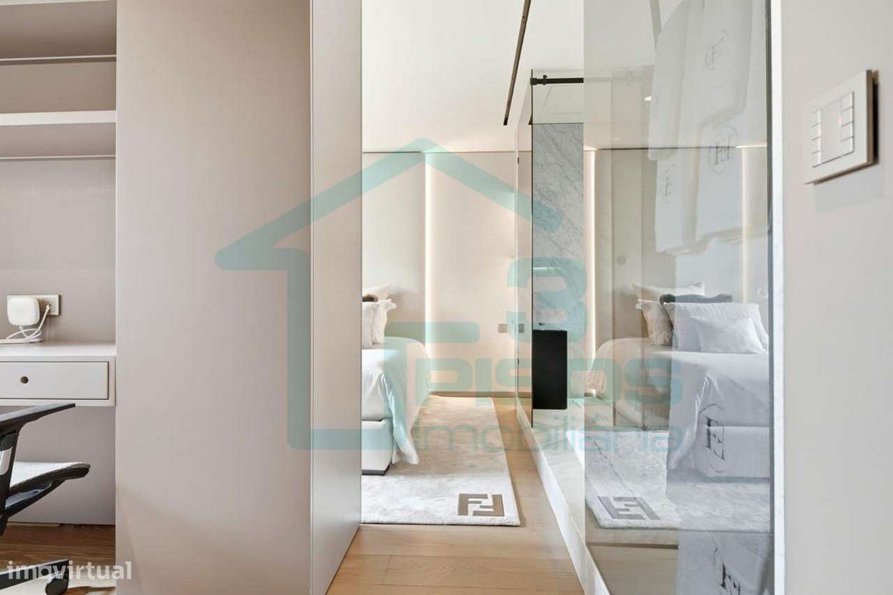 T3 de Luxo a Estrear - Terraço e Garagem - Av. República, Lx-46