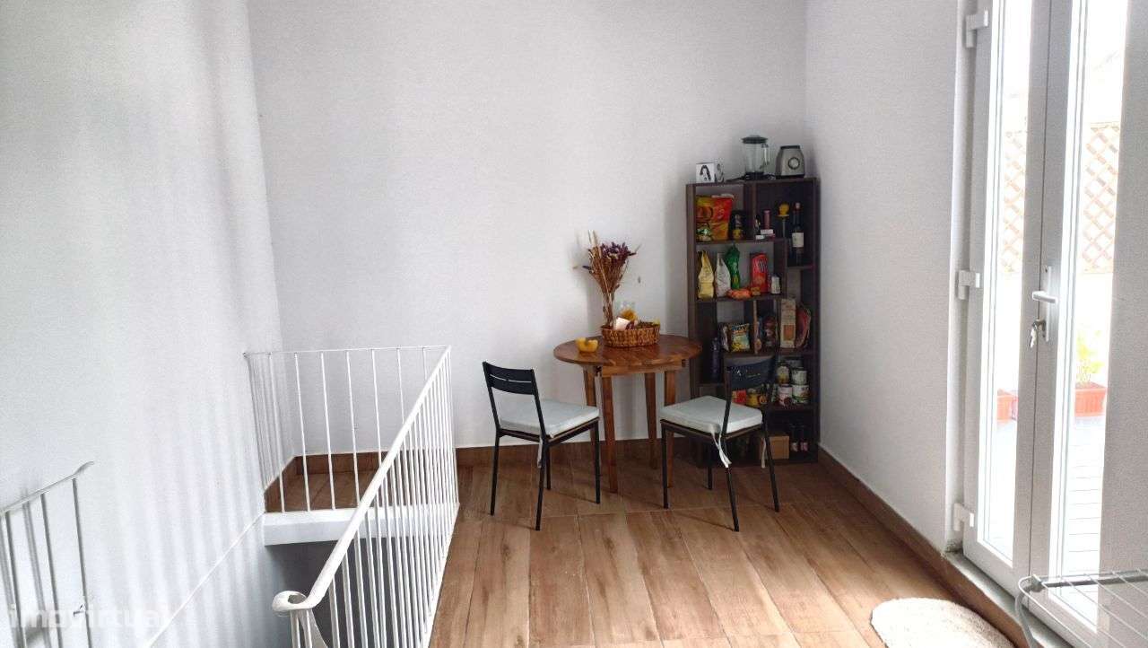 Prédio/Misto no Centro do Montijo-29