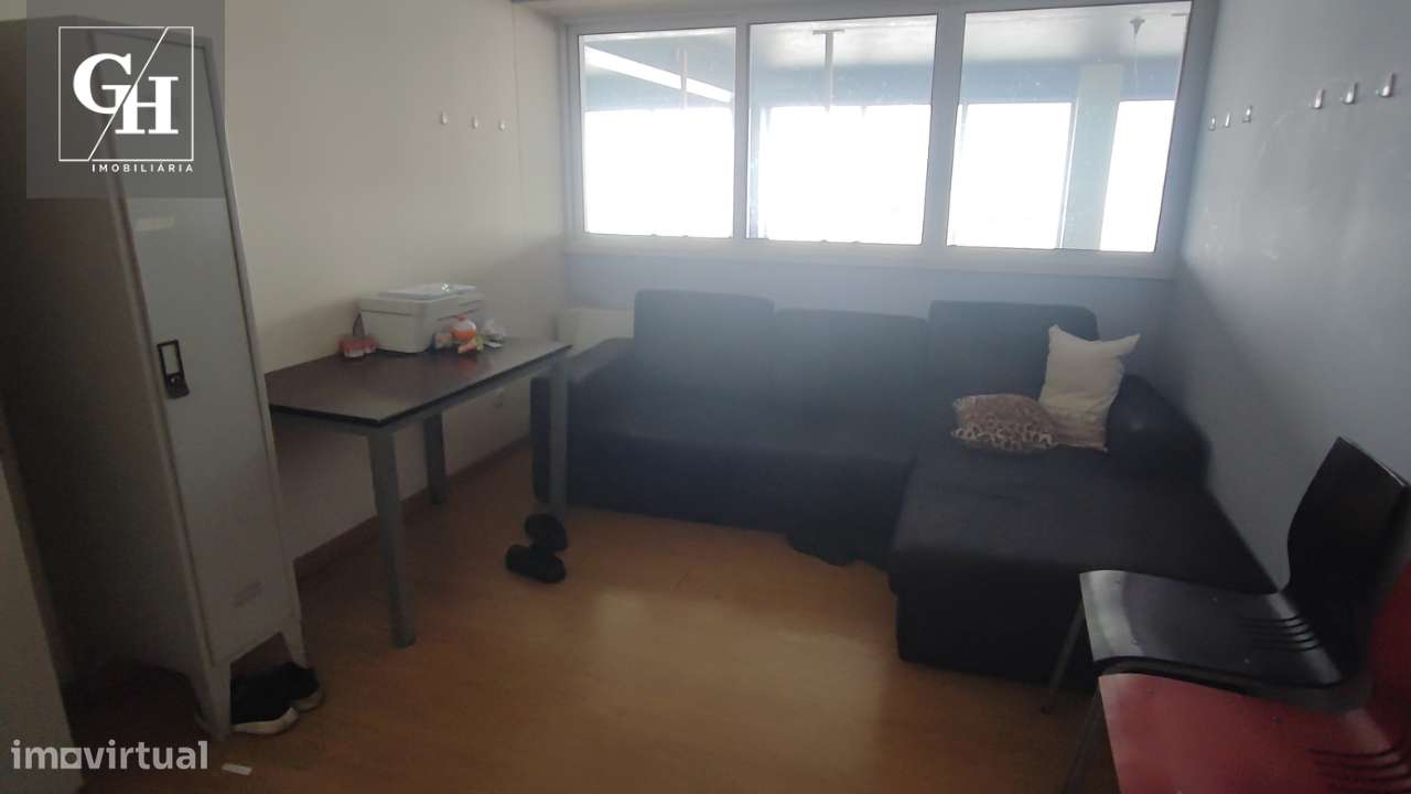 Trespasse de Restaurante - Equipado e com estacionamento privado-32