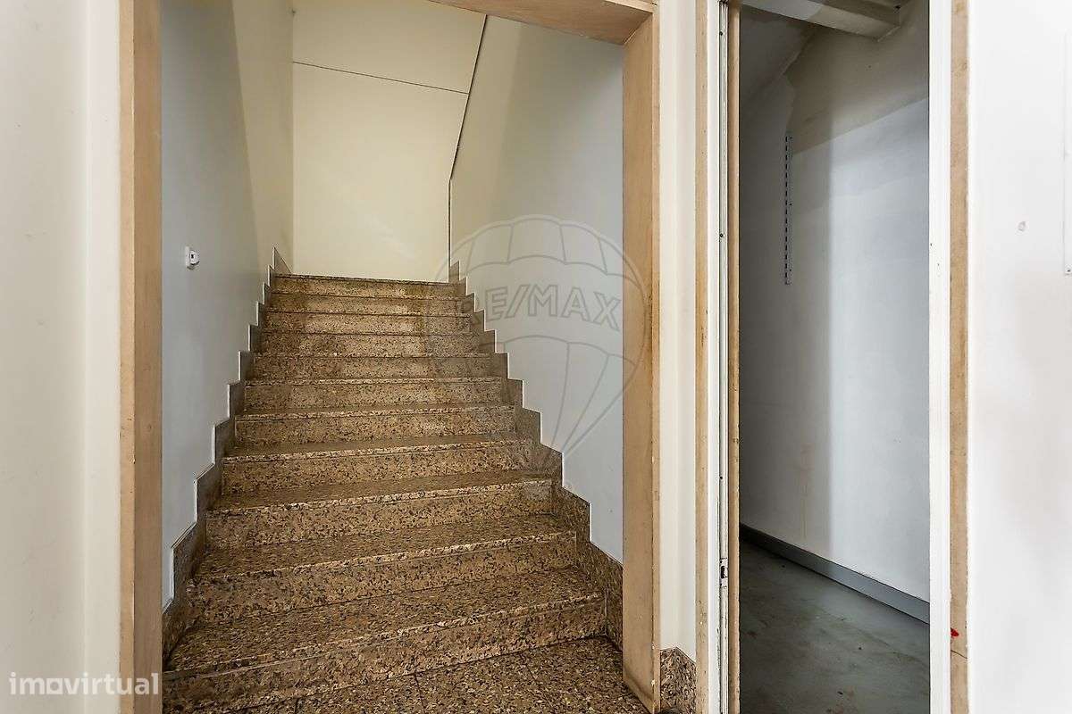 Loja  para arrendamento - Grande imagem: 5/27