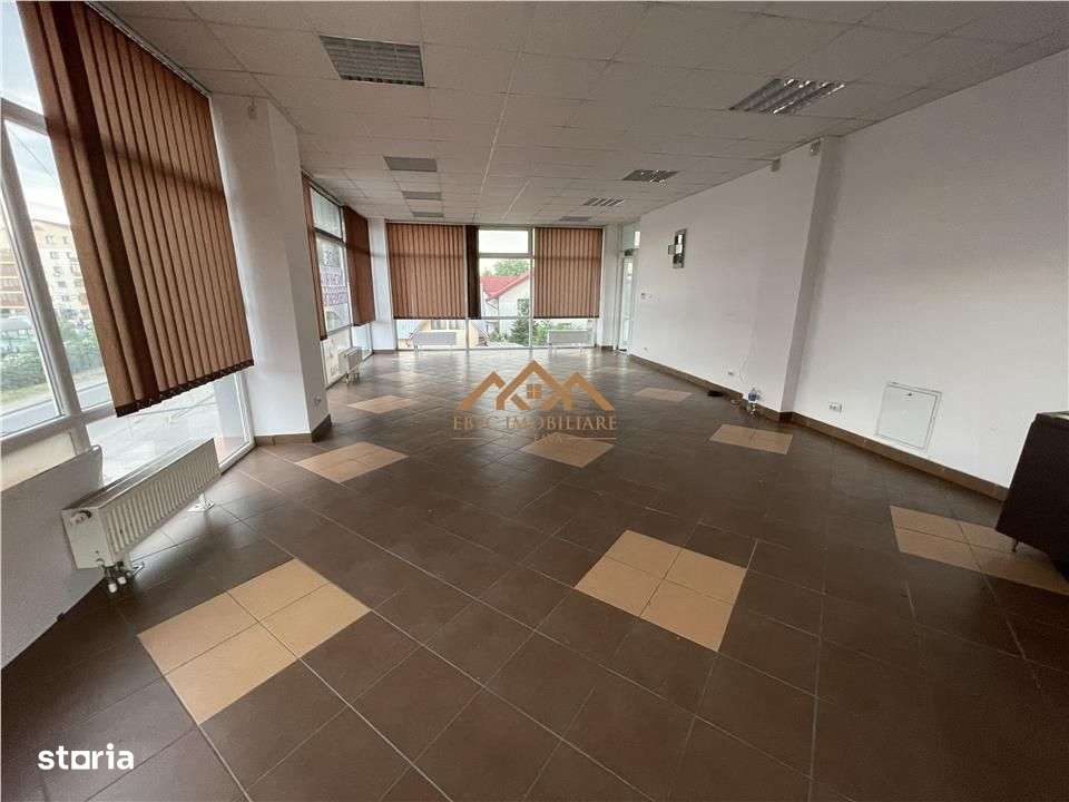De inchiriat | Spatiu comercial | Birouri - Imagine principală: 2/5