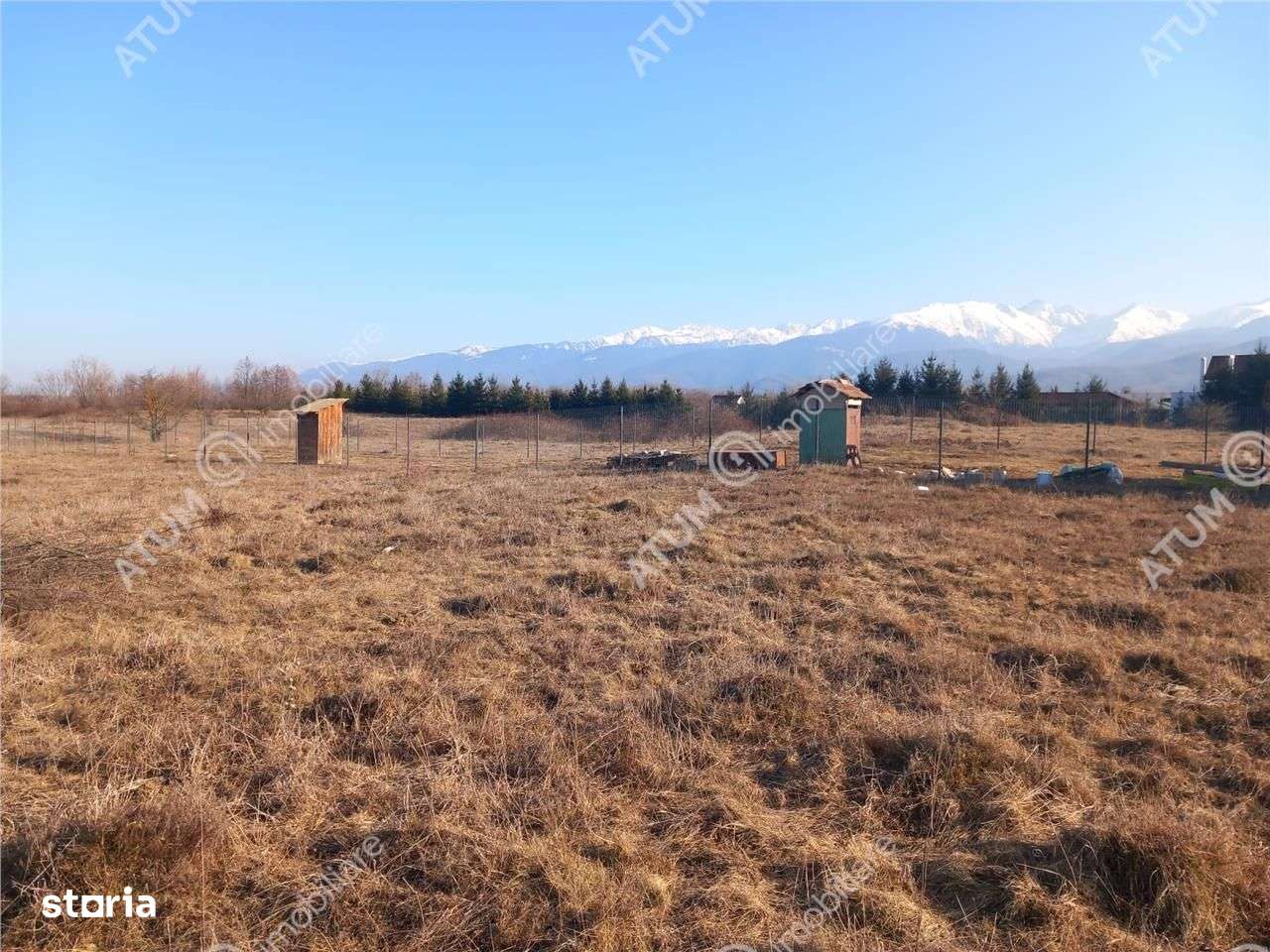 Teren intravilan 1000 mp pe Valea Avrigului la drum asfalta - Imagine principală: 3/8