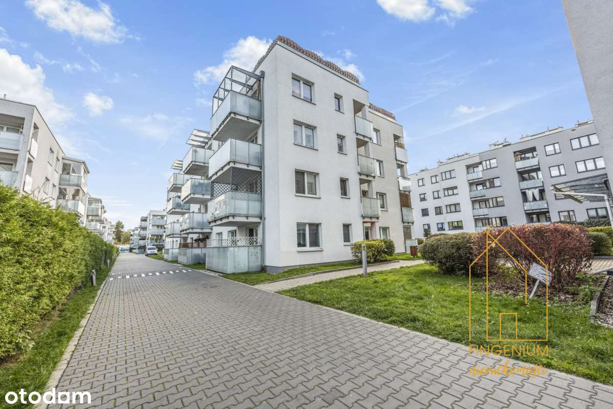 3 pokje z dużym tarasem na ostatnim piętrze Ząbki-16