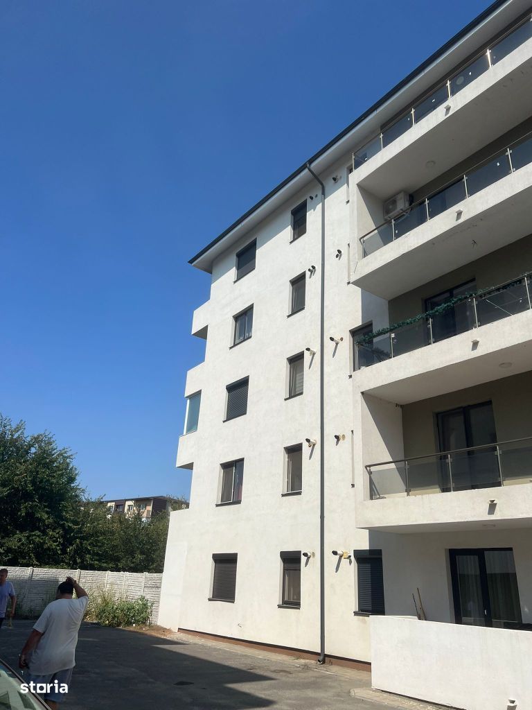 Apartament 2 camere cu aer conditionat si rulouri