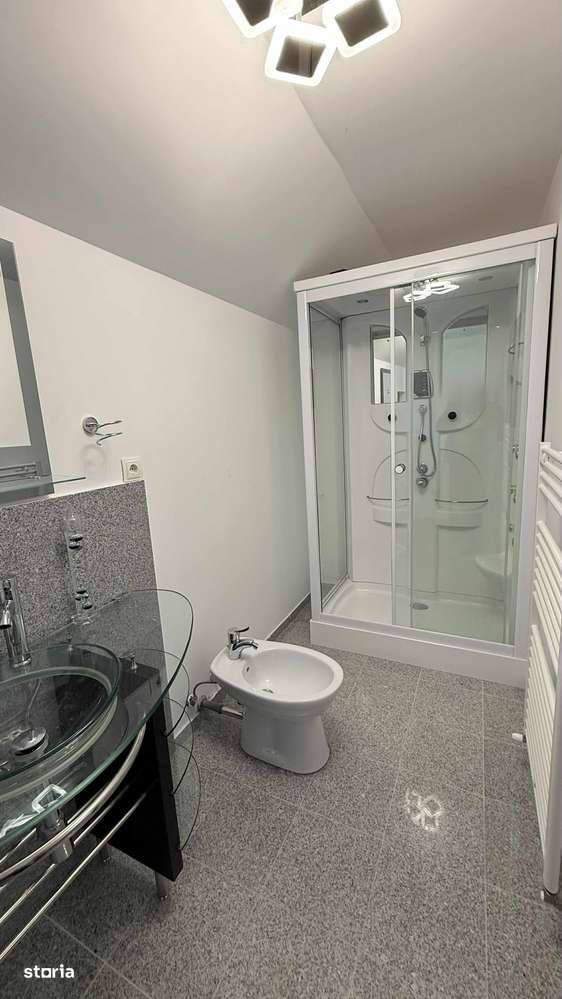 Casa de vanzare cu 4 camere, 4 bai, teren 1540mp - Sangeorgiu de Mures-14