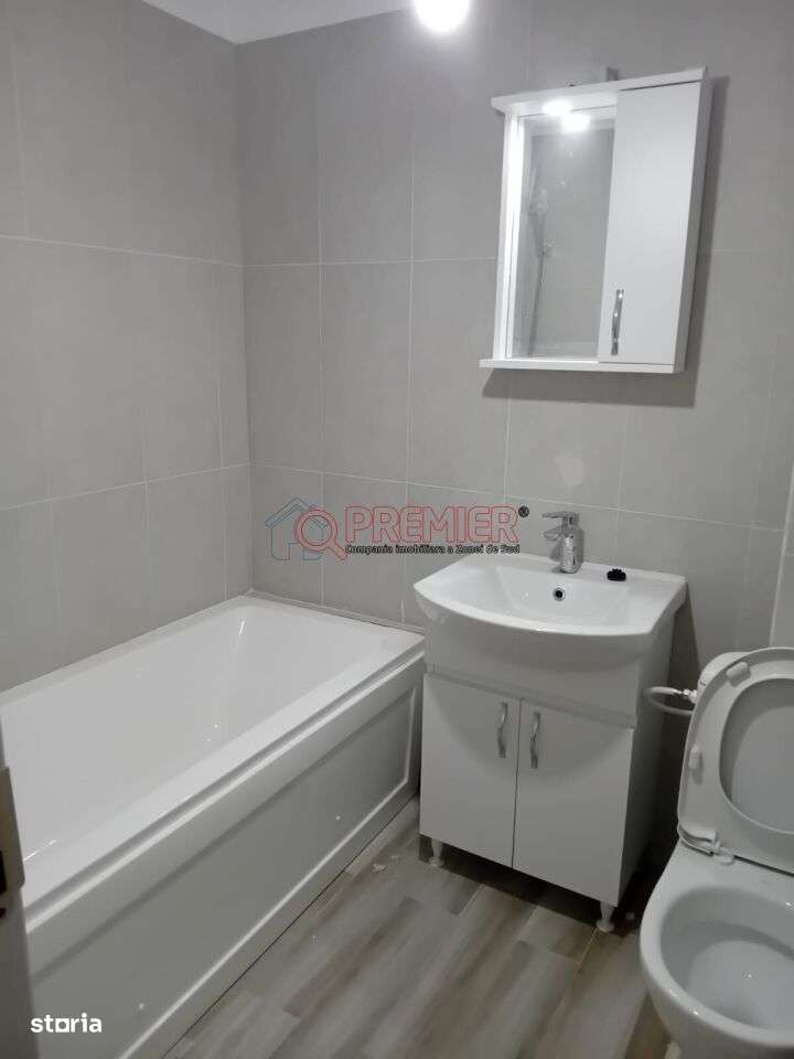 Sector 4 - Metrou Aparatorii Partriei - Garsoniera - disponibila - Imagine principală: 1/7