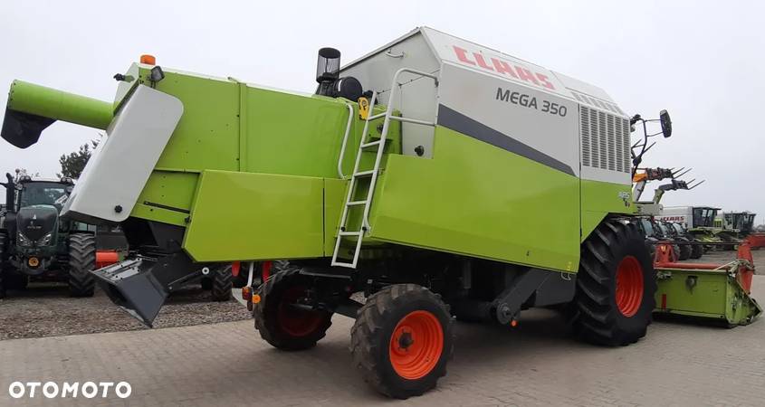 Claas Mega 350 - 11