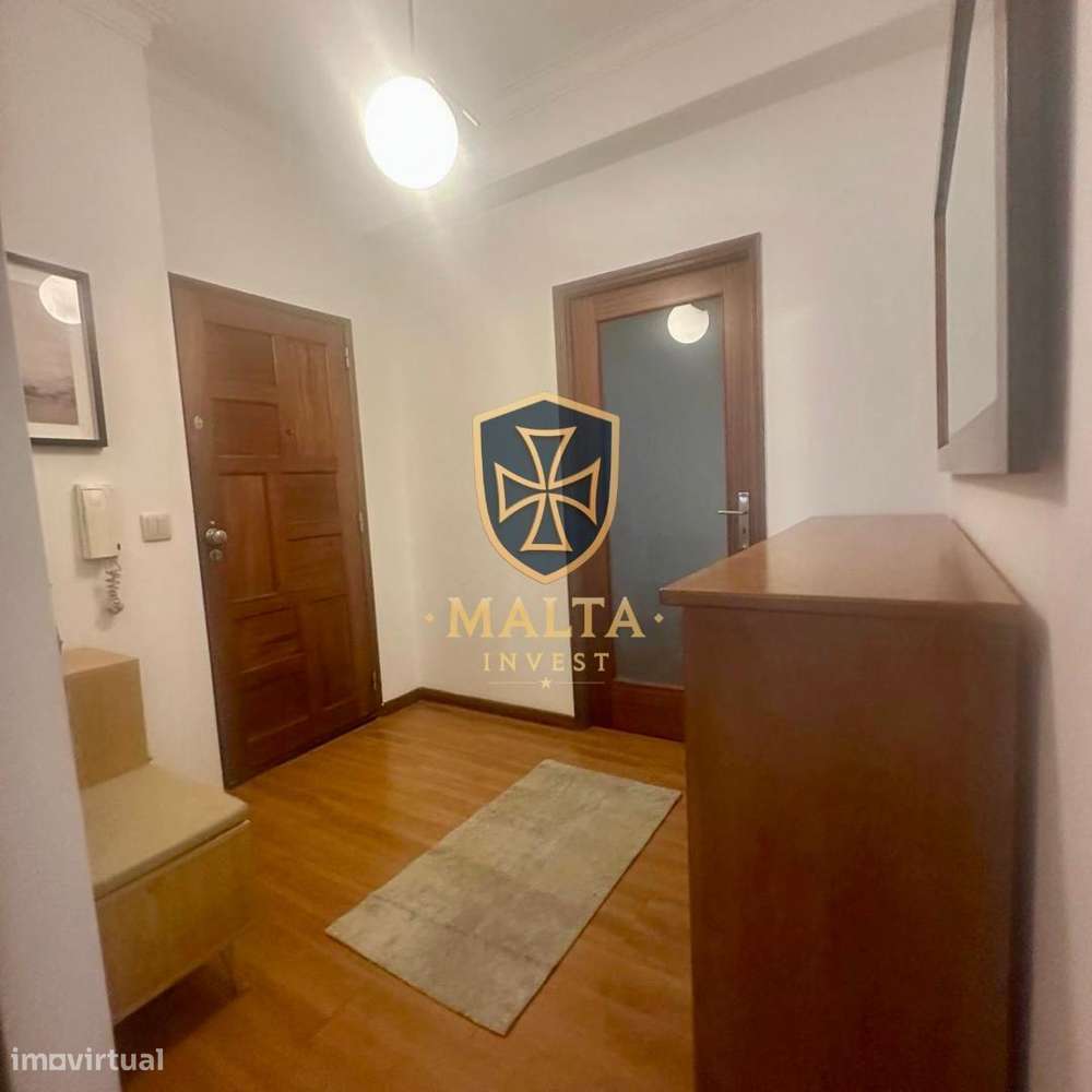 Apartamento T3 Renovado na Rua do Caires em Braga-24
