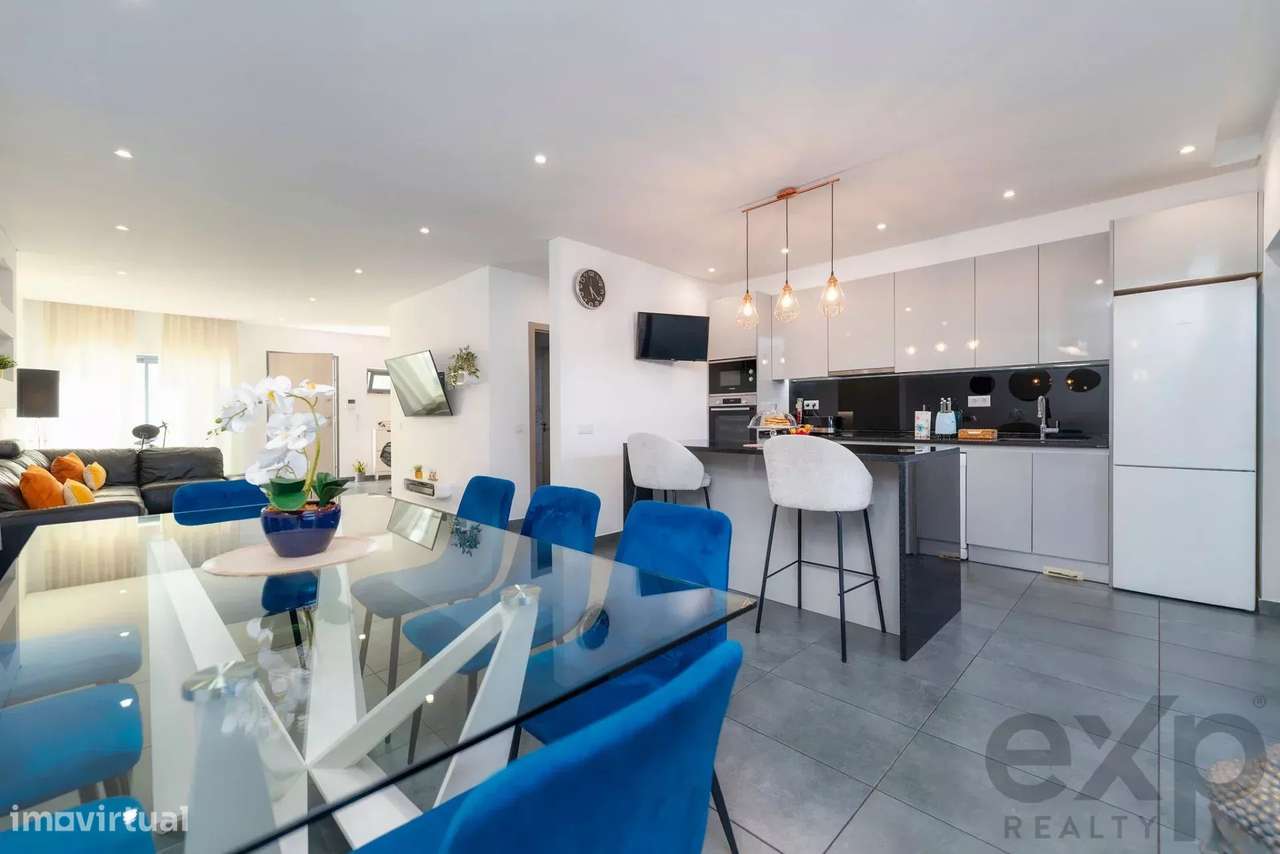 Moradia contemporânea T3 com cave e terraço panorâmico – Olhão - Grande imagem: 4/37