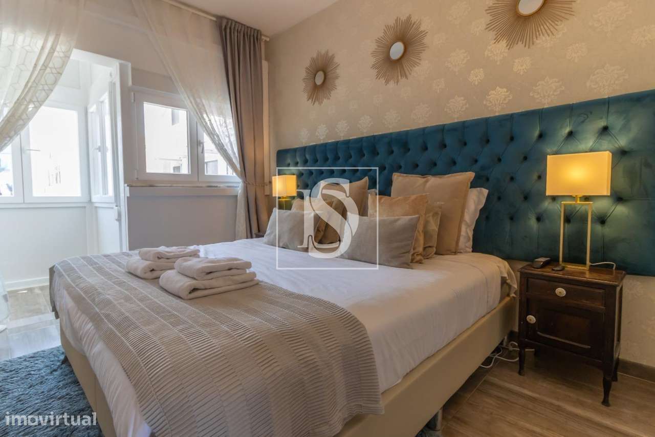 T1 Remodelado e Decorado e Equipado na Av. Defensores de Chaves, Lisbo-24