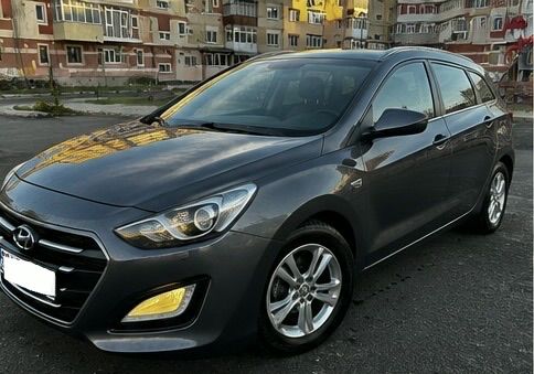 Hyundai i30 III [2016 - Prezent] 1.6 MPi Highway 2017