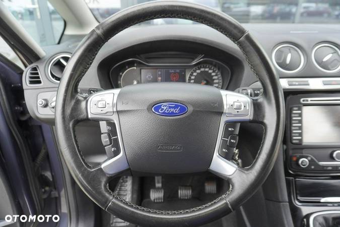 Ford S-Max 2.0 TDCi DPF Titanium - 16