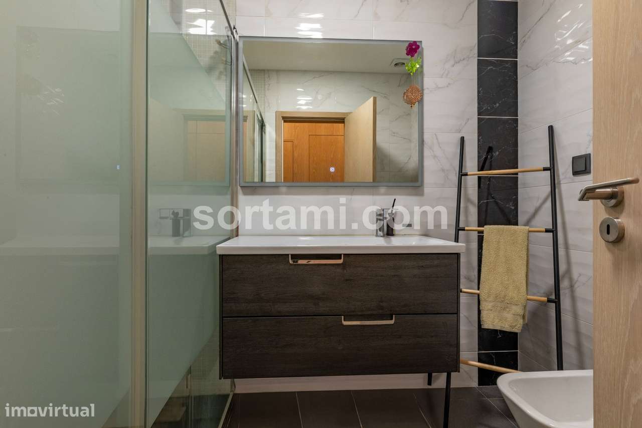 Apartamento T3 Venda em Quarteira,Loulé - Grande imagem: 5/18