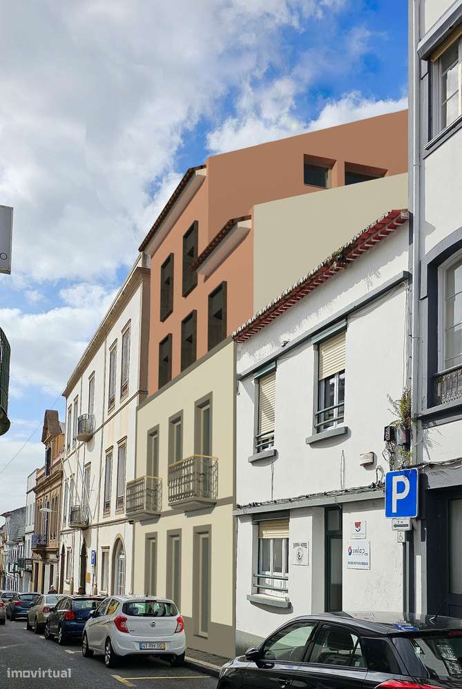 Prédio para reabilitação com projeto aprovado - 8 apartamentos - Grande imagem: 1/3