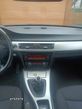 BMW Seria 3 320d - 13