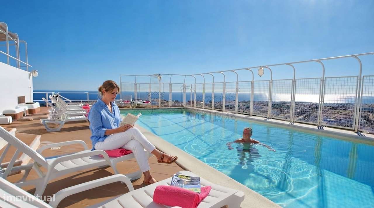 T4 no Algarve com Piscina Privativa e Vista Mar-8
