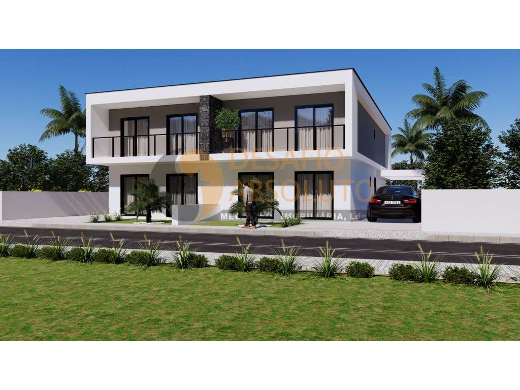 Moradia Geminada T4, 3 Suites c/ Piscina. Fernão Ferro - Grande imagem: 2/16