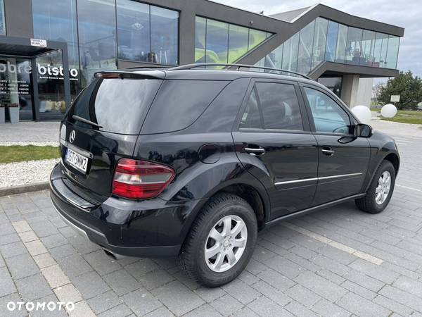 Mercedes-Benz ML 350 4-Matic - 4