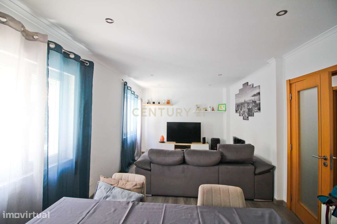 Apartamento T2 Renovado em Portimão - Grande imagem: 4/16