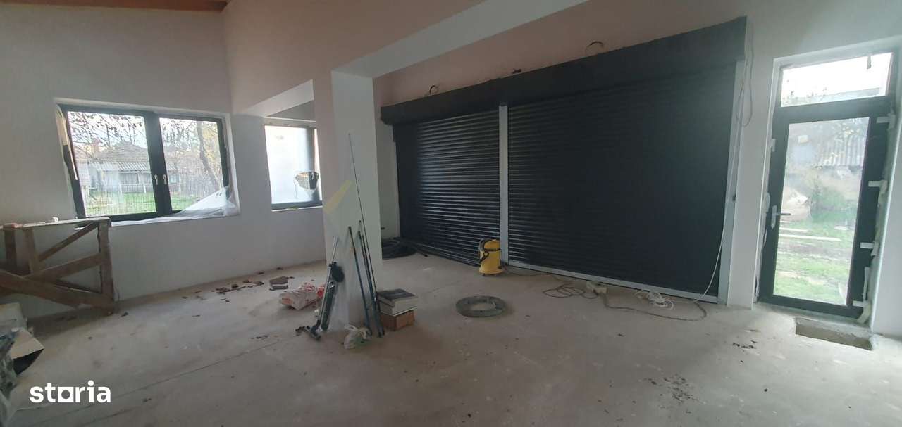 Vilă Spațioasă cu Vedere Superbă la Lac – Ghermănești Confort, Eleganț-4