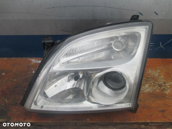 lampa lewa Opel Vectra C Europa - 1