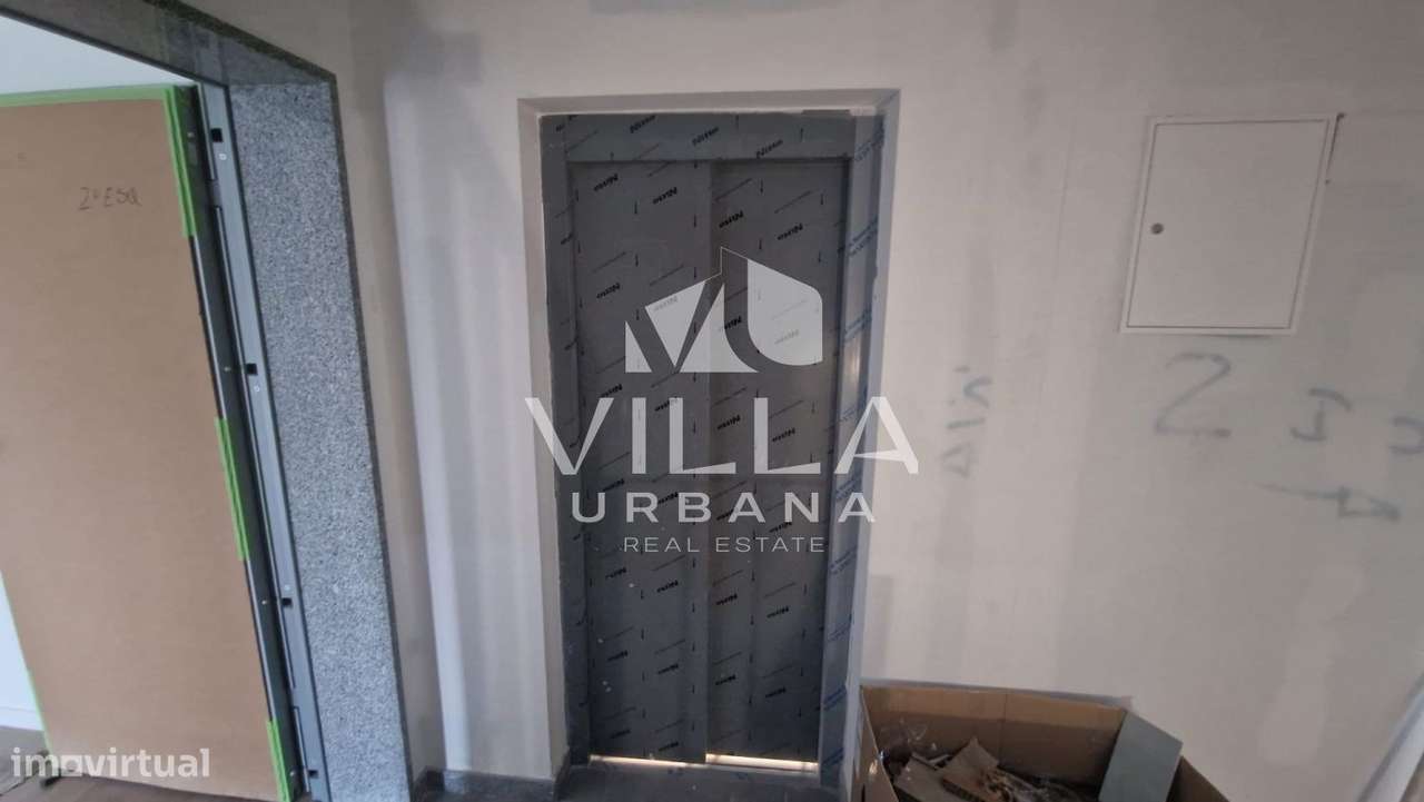 Apartamento T3+1 Duplex em Vale Milhaços-26