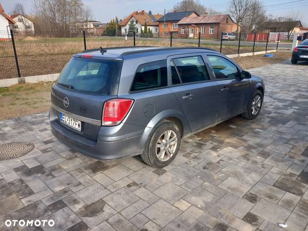 Opel Astra III 1.7 CDTI Elegance - 3