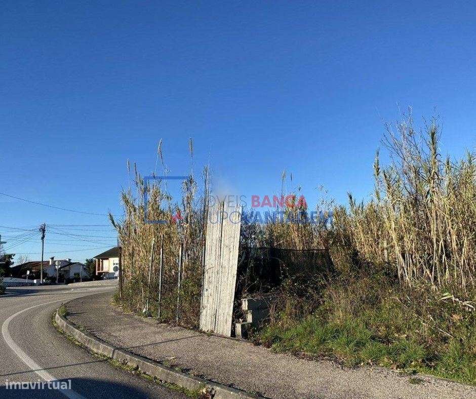 TERRENO PARA CONSTRUÇÃO 4 MORADIAS EM BANDA; CERNACHE; COIMBRA - Grande imagem: 2/8