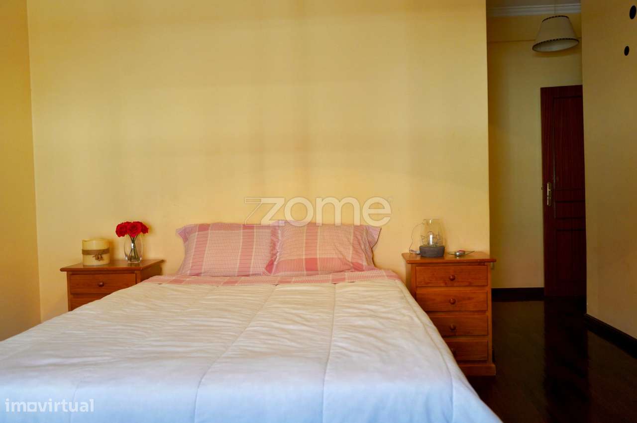 Apartamento T3 - Vale Mourão-22