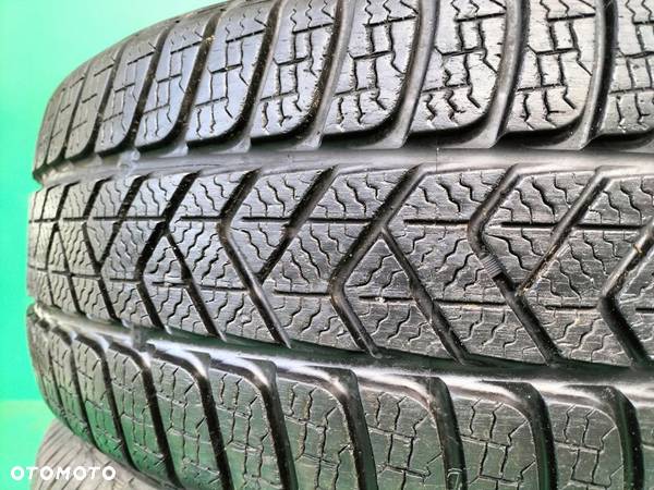 PIRELLI WINTER SOTTOZERO 3 215/55/16, 1 szt 6,5 mm - 2