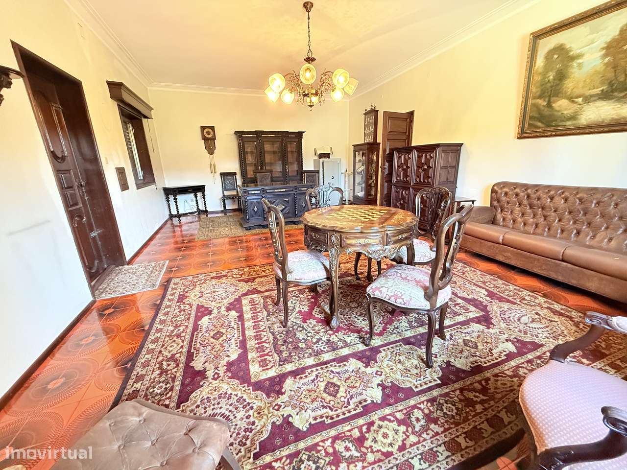 Moradia T7 | Elevador | Box 6 Carros | Jardim | 600m2 | Gondomar-10