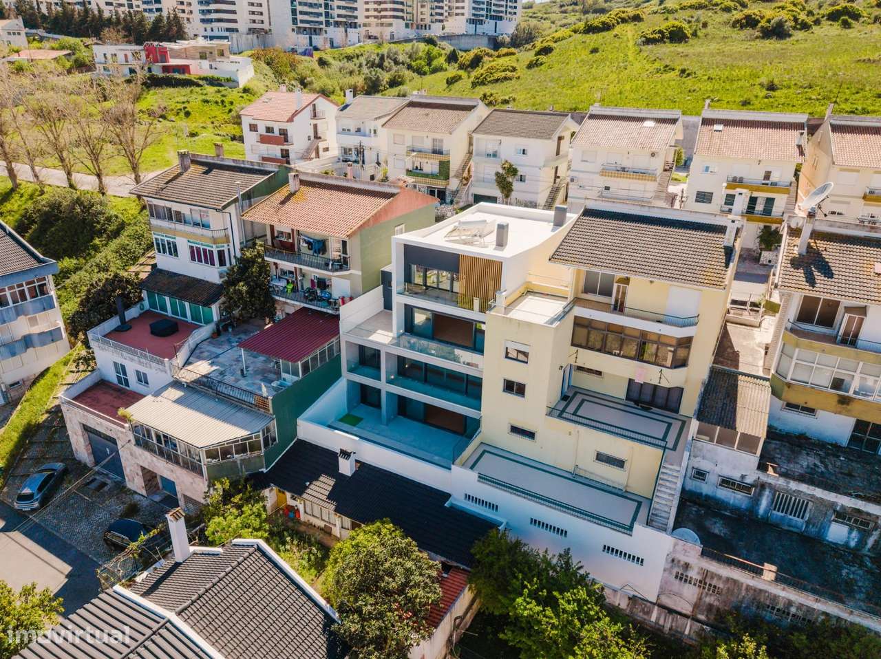 Moradia T5 de Luxo com Piscina e Vista Panorâmica em Mealhada, Loures-52