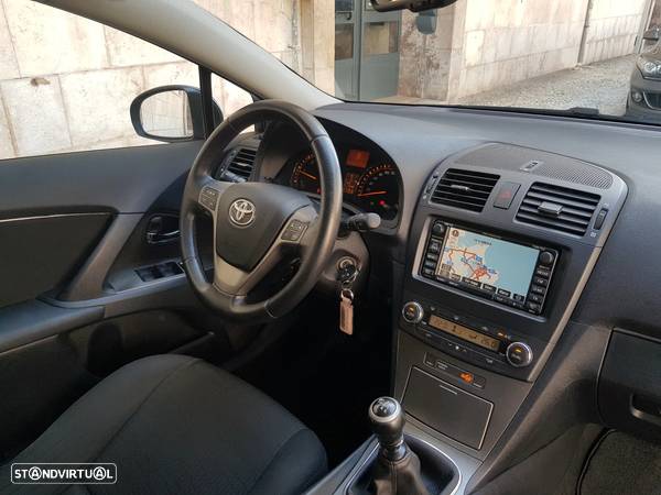 Toyota Avensis SW 2.0 D-4D Sol+GPS - 50
