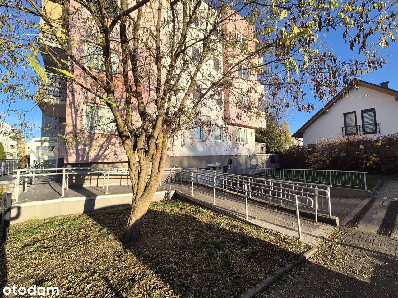 Mieszkanie z tarasem i balkonem - gotowe do zamieszkania-16