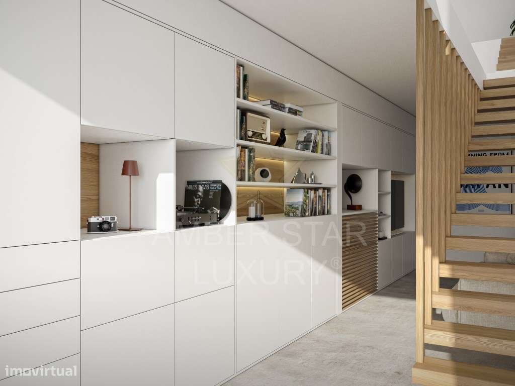 Moradia T3 com Projeto Aprovado na Foz Velha-7