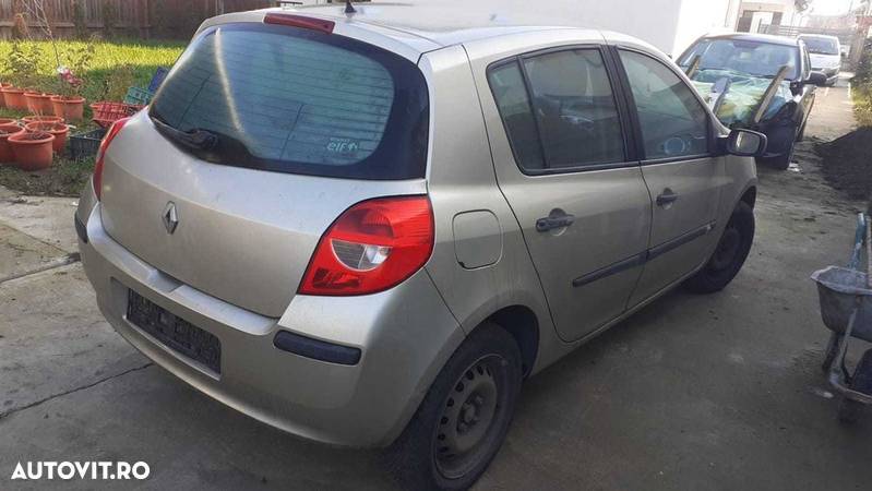 Haion Renault Clio 3 - 1