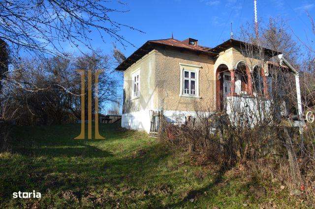 Vanzare Casa Batraneasca + Teren 3000mp - Glodeni Dambovita. - Imagine principală: 3/8