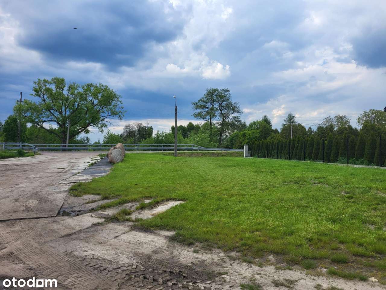 Sprzedam działkę budowlano-usługową - Pełny obrazek: 3/5