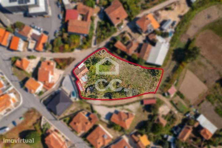 Moradia Com terreno - Grande imagem: 2/7