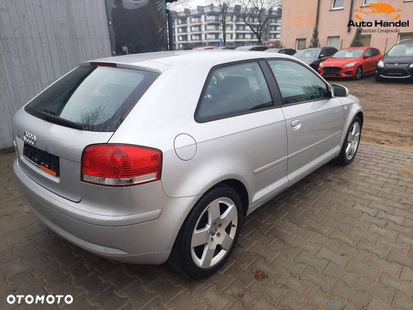 Audi A3 1.8 TFSI Sportback Ambition - 11